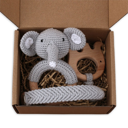Charming Beech Wood Teething Set with Crochet Pacifier Clip itsykitschycoo