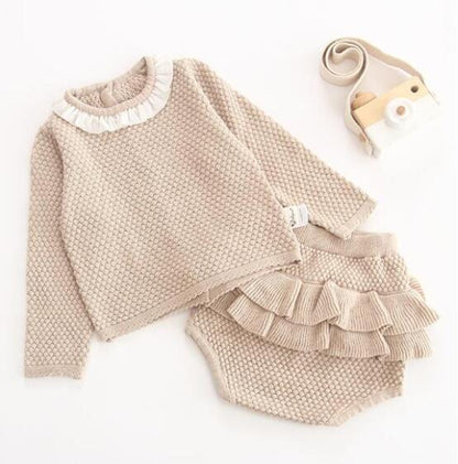 Baby Knit Sweater + Ruffle Bloomer Set | Cozy Elegance for Little Ones itsykitschycoo